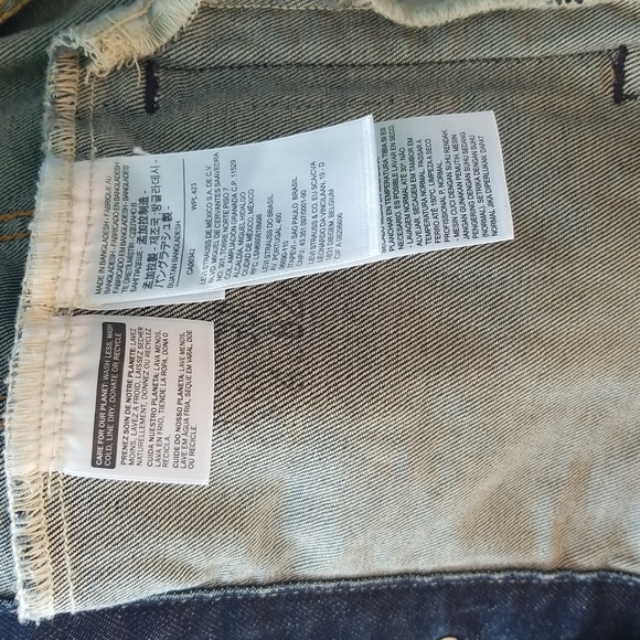 Levi's Trucker Denim Jacket - Picture 8 of 10